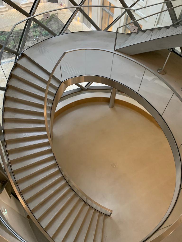 béton ciré pour escalier